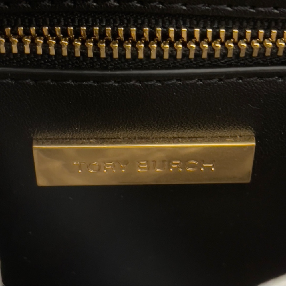 FLEMING CONVERTIBLE SHOULDER BAG - Picture 5 of 11